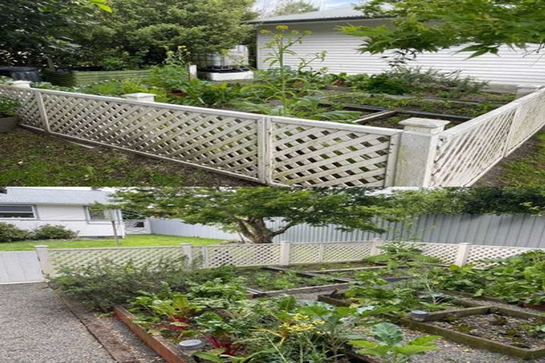 Photo of property in 11 William Benton Street, Featherston, 5710