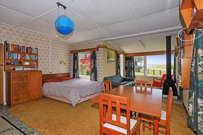 Photo of property in 1209 Kairakau Road, Kairakau, Elsthorpe, 4295