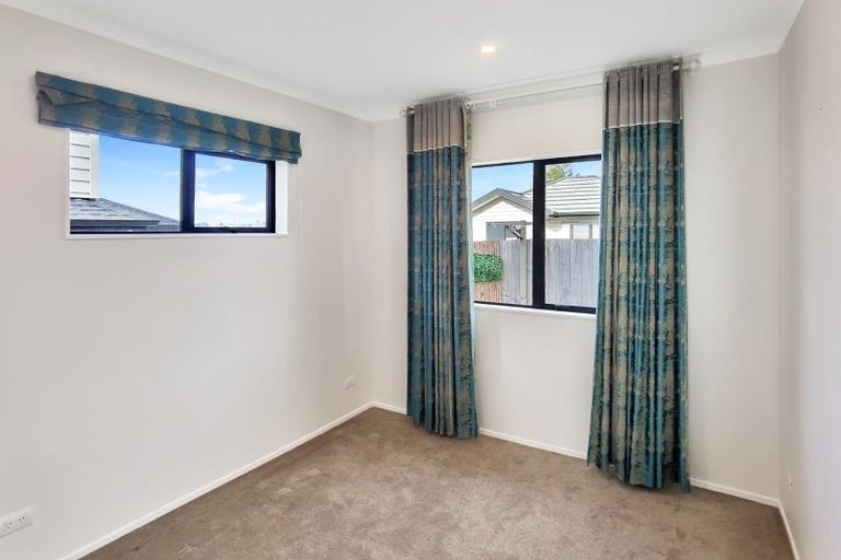Photo of property in 55b Nelson Street, Howick, Auckland, 2014