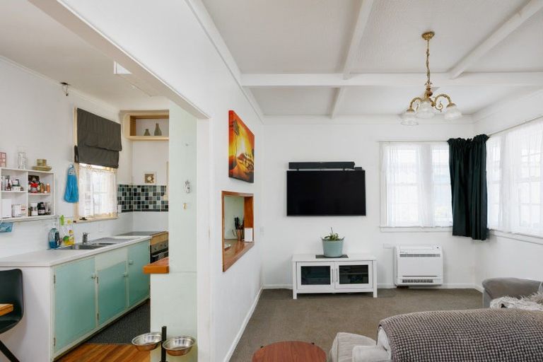 Photo of property in 18 James Street, Mangapapa, Gisborne, 4010