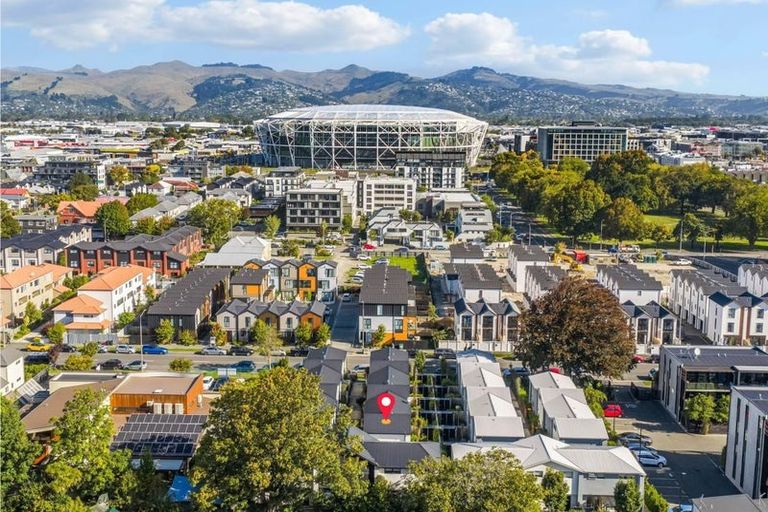 Photo of property in 6/221 Armagh Street, Christchurch Central, Christchurch, 8011