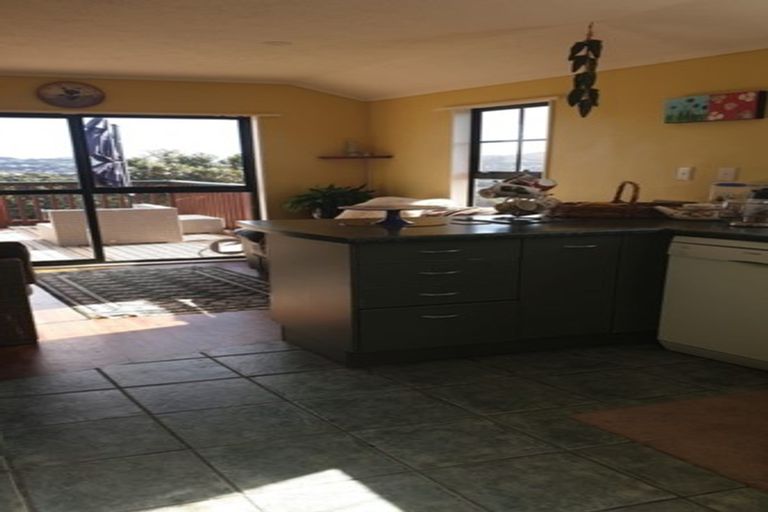 Photo of property in 35 Kentwood Drive, Woodridge, Wellington, 6037