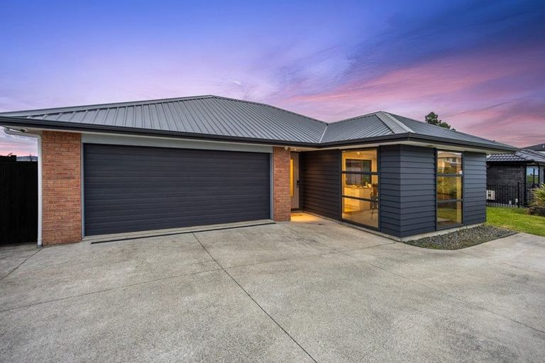 Photo of property in 81 Manuel Road, Silverdale, 0932