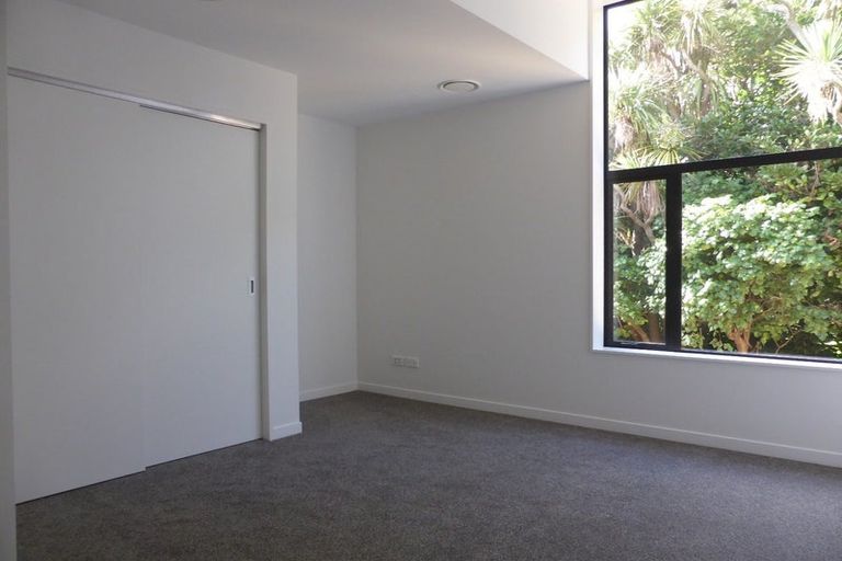 Photo of property in Nouvo Apartments, 4/21 Rugby Street, Mount Cook, Wellington, 6021