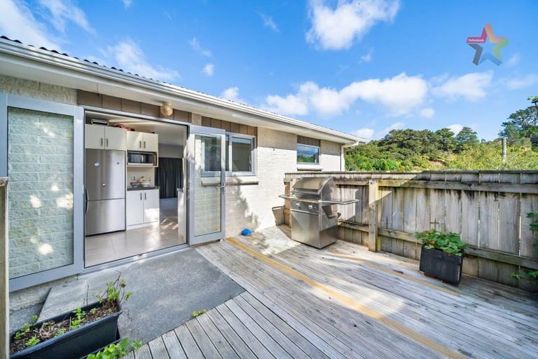 Photo of property in 6 Gawler Grove, Wainuiomata, Lower Hutt, 5014