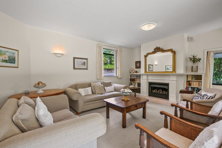 Photo of property in 38 Brooklands Road, Brooklands, New Plymouth, 4310