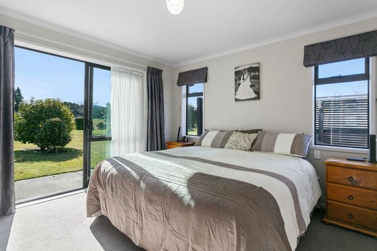 Photo of property in 500 Kinloch Road, Kinloch, Taupo, 3377
