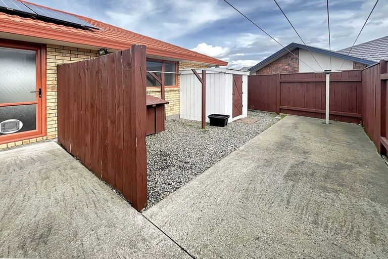 Photo of property in 53 Branigan Parade, Kelvin Grove, Palmerston North, 4414