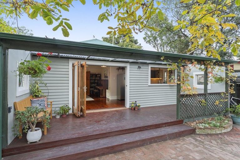 Photo of property in 61 Redruth Avenue, Spreydon, Christchurch, 8024