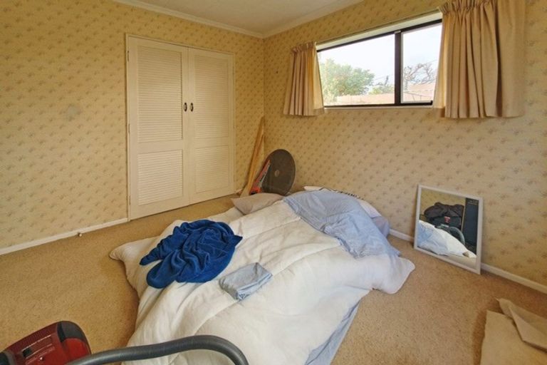 Photo of property in 15 Birdwood Avenue, Moturoa, New Plymouth, 4310