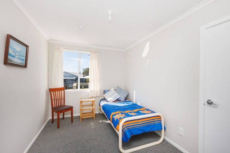 Photo of property in 13 Nelson Street, Foxton Beach, Foxton, 4815