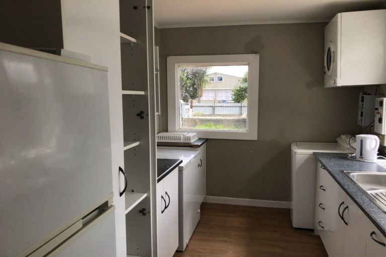 Photo of property in 18 Goulter Street, Seddon, 7210