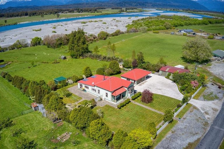 Photo of property in 59 Back Creek Road, Ruatapu, Hokitika, 7883