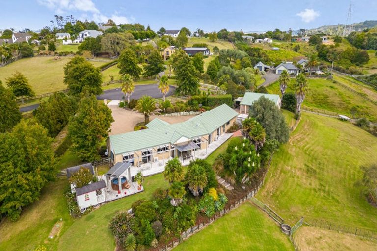 Photo of property in 46 Broadwood Rise, Kumeu, 0892