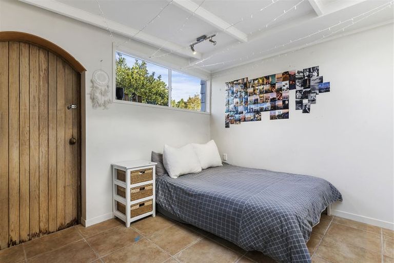 Photo of property in 46 Whites Road, Whitford, Howick, 2571