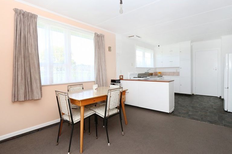 Photo of property in 185 Kawakawa Road, Feilding, 4775