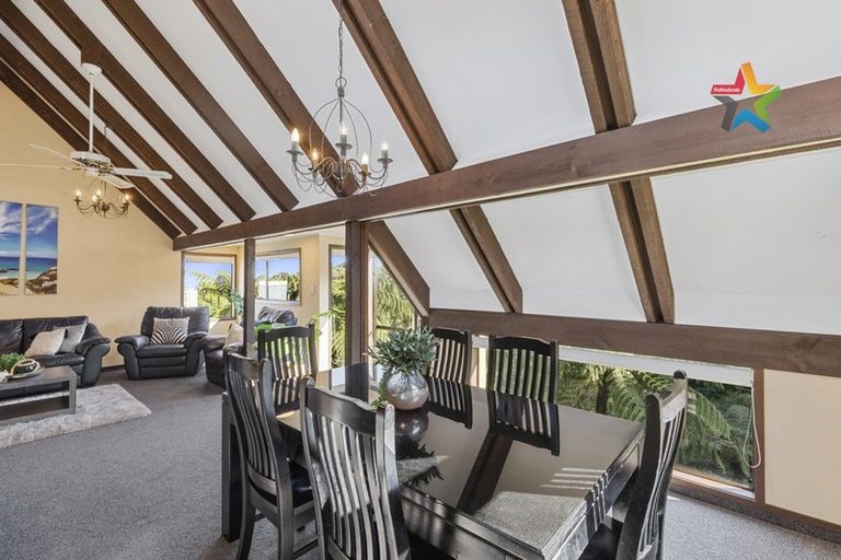 Photo of property in 25 City View Grove, Harbour View, Lower Hutt, 5010