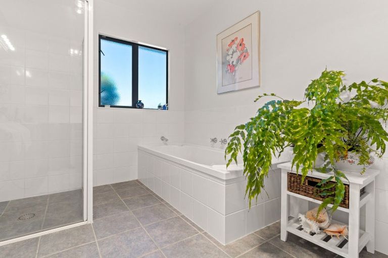 Photo of property in 151 Lincoln Road, Carterton, 5713