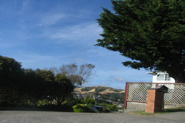 Photo of property in 72 Ayton Drive, Whitby, Porirua, 5024