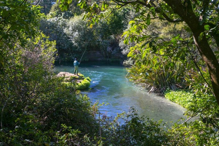 Photo of property in 3 Mill Road, Waitahanui, Taupo, 3378