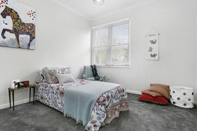 Photo of property in 110a Williams Street, Cambridge, 3434