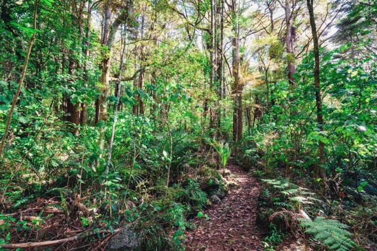 Photo of property in 727 Otaika Valley Road, Maungatapere, Whangarei, 0170