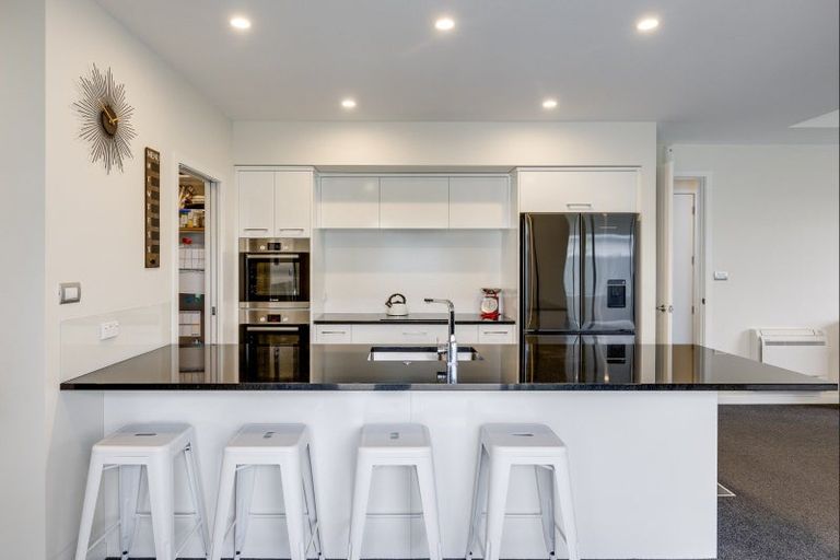 Photo of property in 81 Arataki Road, Havelock North, 4130