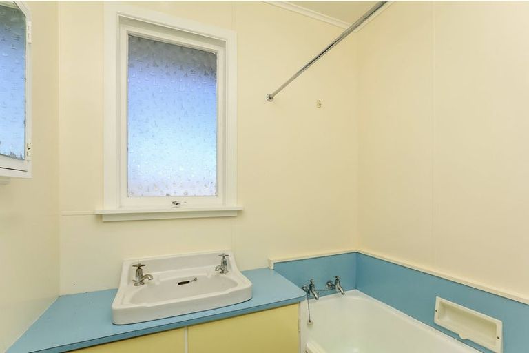 Photo of property in 150 Ahuahu Road, Kaitake, New Plymouth, 4374