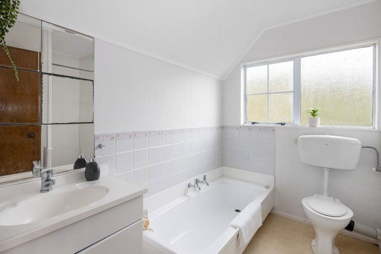 Photo of property in 63a Nalanda Crescent, Broadmeadows, Wellington, 6035