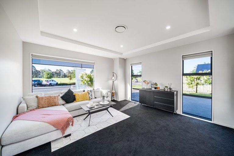 Photo of property in 73 Dynes Road, Rolleston, 7615