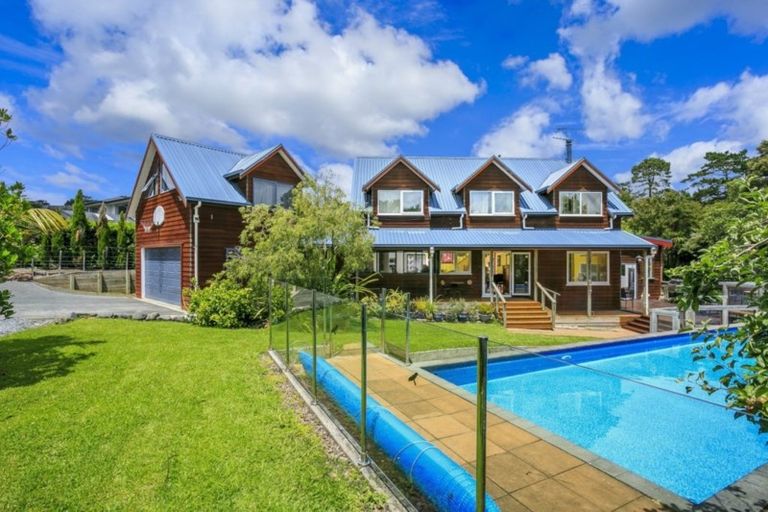 Photo of property in 26 Wicklam Lane, Greenhithe, Auckland, 0632