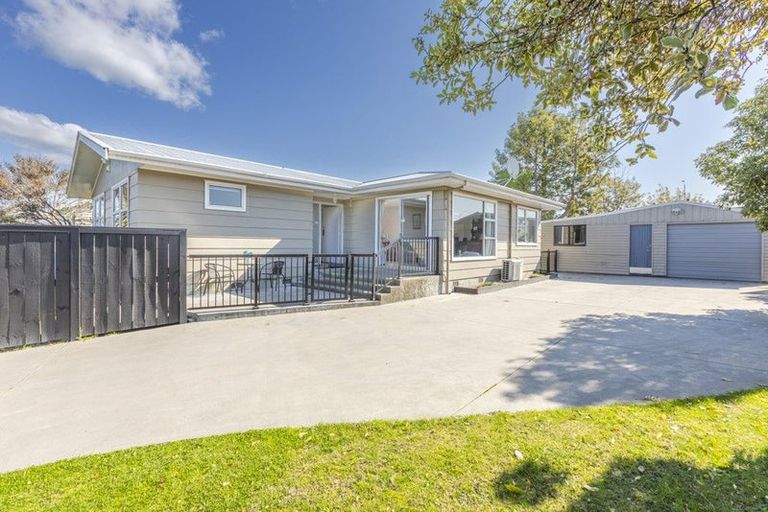 Photo of property in 6 Wynyard Crescent, Tamatea, Napier, 4112