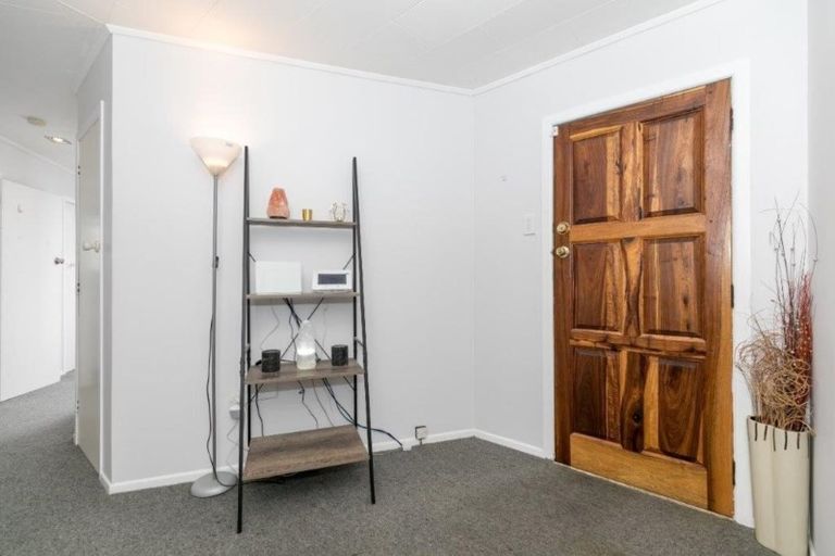 Photo of property in 1 Walmsley Street, Kihikihi, Te Awamutu, 3800