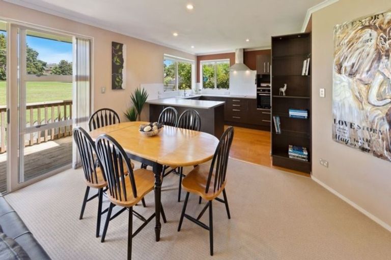 Photo of property in 14 Ridgeway Road, Pukekohe, 2120