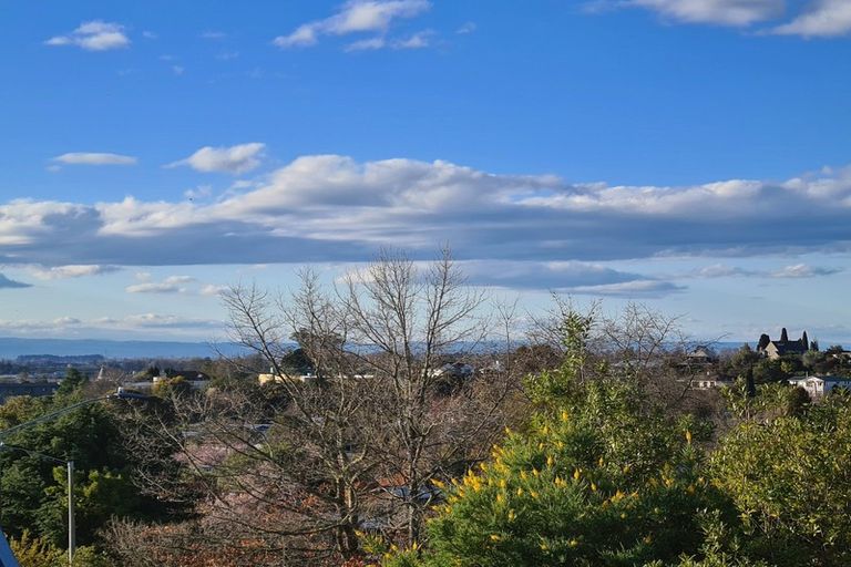 Photo of property in 60 Lucknow Road, Havelock North, 4130