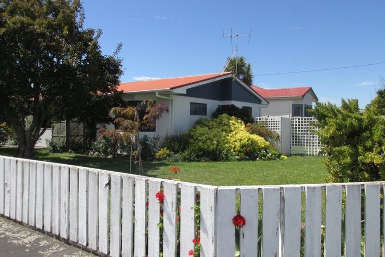 Photo of property in 27 Locke Street, Wairoa, 4108