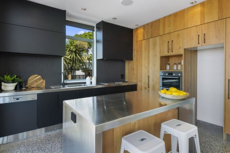 Photo of property in 33 Peninsula View, Scarborough, Christchurch, 8081