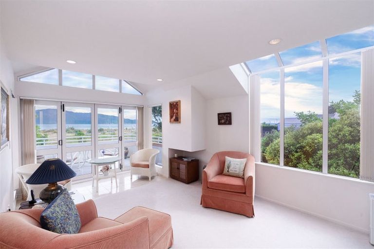 Photo of property in 99b Manly Street, Paraparaumu Beach, Paraparaumu, 5032