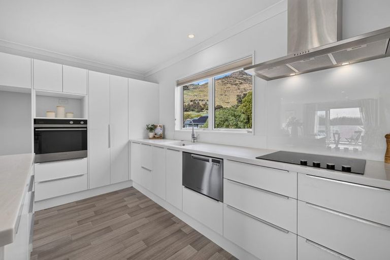 Photo of property in Maltworks Villas, 54/60 Port Hills Road, Heathcote Valley, Christchurch, 8022