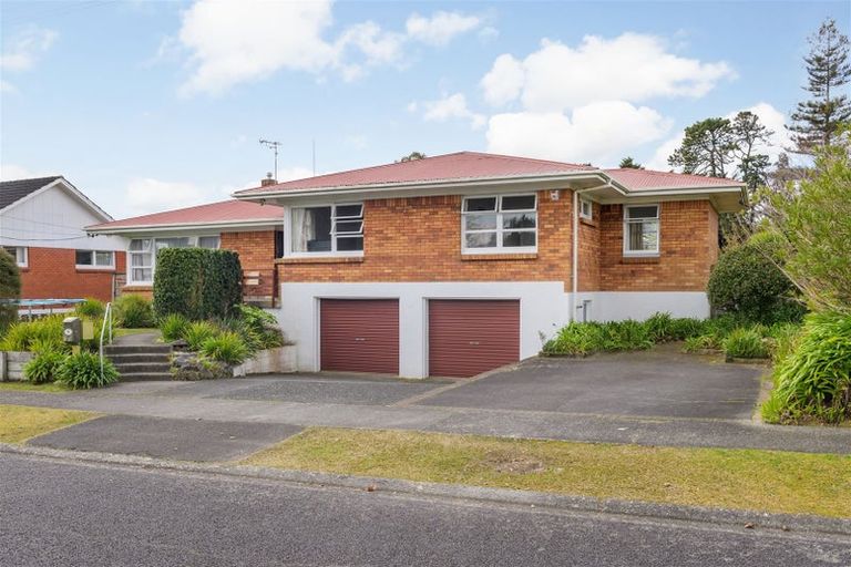 Photo of property in 54 Carlyle Avenue, Chartwell, Hamilton, 3210