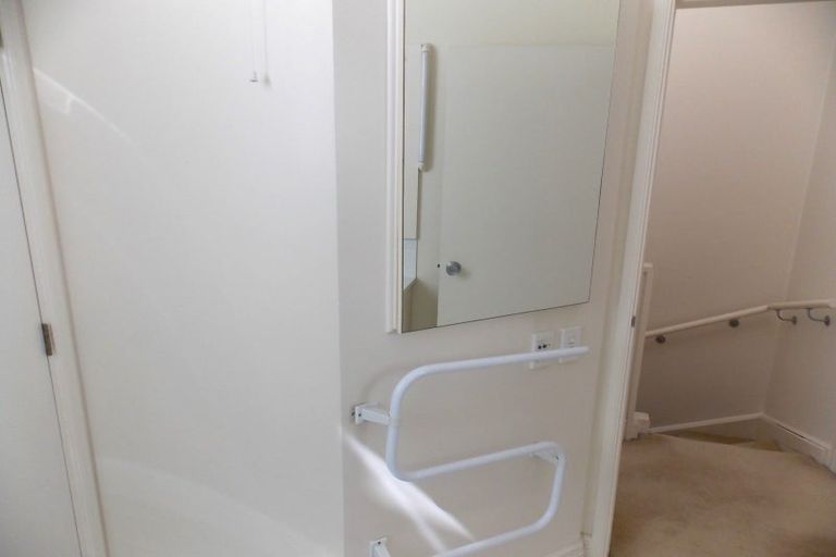 Photo of property in 66 Pipitea Street, Thorndon, Wellington, 6011