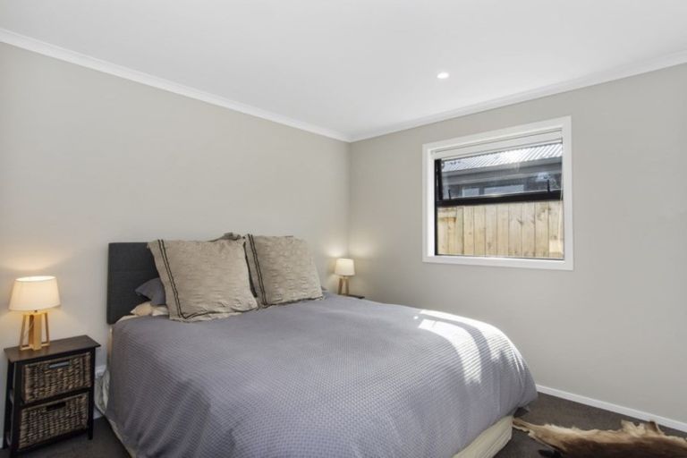 Photo of property in 4 Pompallier Lane, Papamoa Beach, Papamoa, 3118