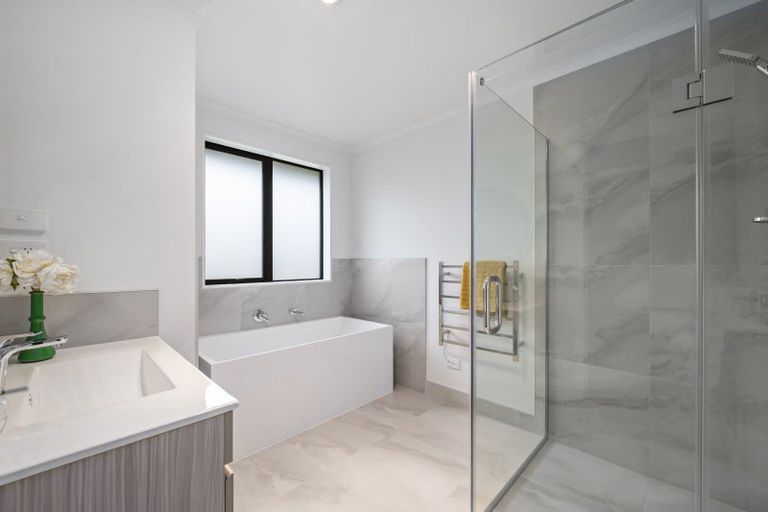 Photo of property in 15 Lloyd Crescent, Pukehangi, Rotorua, 3015