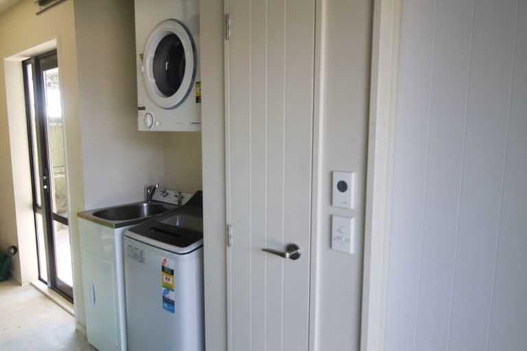 Photo of property in 26b Sawyers Arms Road, Northcote, Christchurch, 8052