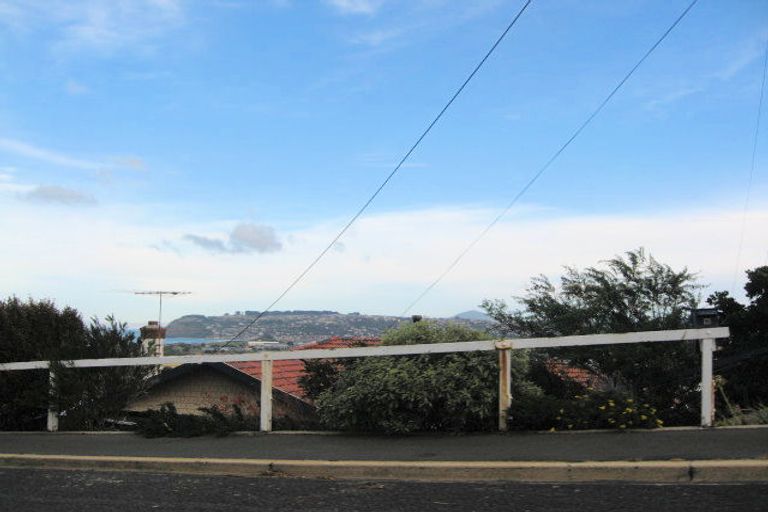 Photo of property in 16 Minto Street, Andersons Bay, Dunedin, 9013