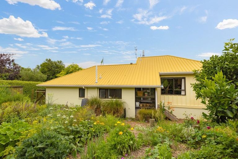 Photo of property in 126 Marine Drive, Diamond Harbour, Lyttelton, 8971