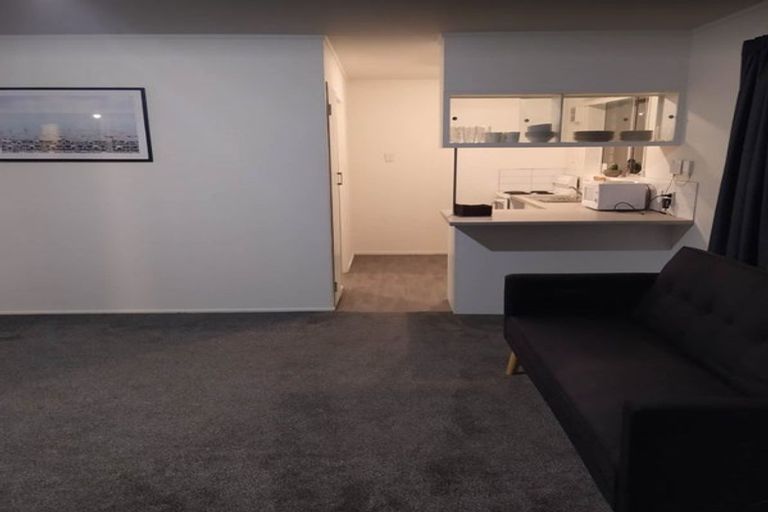 Photo of property in 8 Leslie Place, Deanwell, Hamilton, 3206