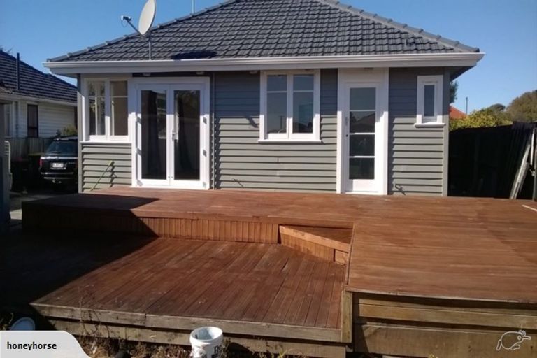 Photo of property in 145 Wainoni Road, Avondale, Christchurch, 8061