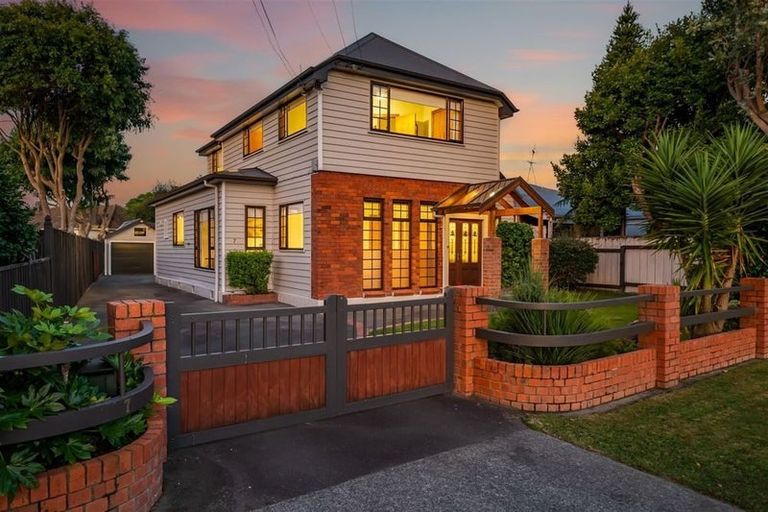 Photo of property in 7 Thornycroft Avenue, Epuni, Lower Hutt, 5011