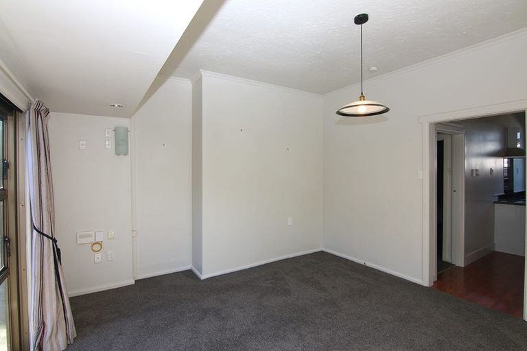 Photo of property in 21 Wrights Road, Addington, Christchurch, 8024